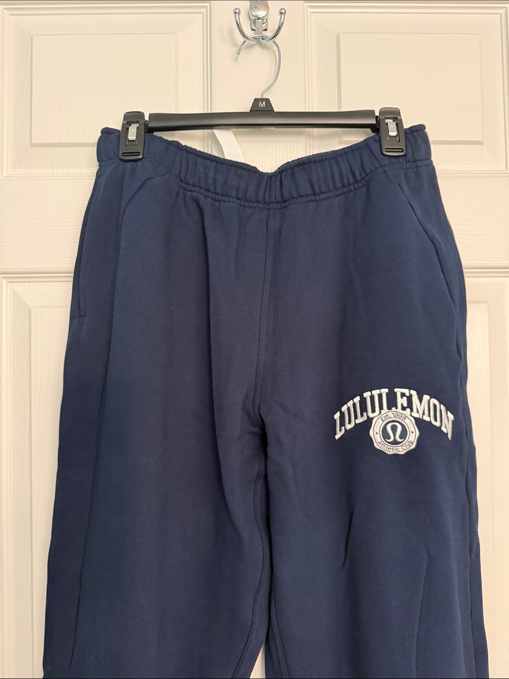 Lululemon scuba joggers - Picture 2 of 2